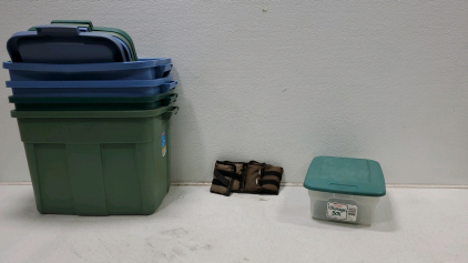(4)Storage Totes With Lids 18 Gallon (1)12qt Storage Box And Physical Therapy Weights