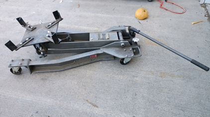 Pittsburgh Transmission Jack 1ton Cap. Low Profile