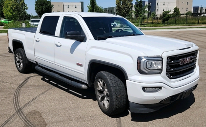 2017 GMC SIERRA ALL TERRAIN PKG - 4X4!