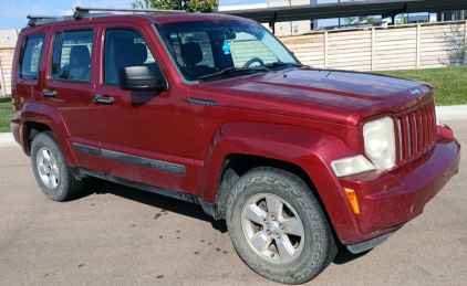 2012 JEEP LIBERTY - 4X4!