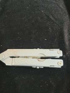 (1) Vintage Gerber Multitool