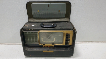 1953 Zenith Trans-Oceanic Radio