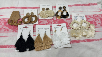 Assorted Women&rsquo;s Earrings (8) Pairs