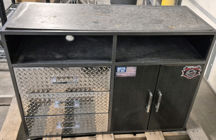 Tool Work Bench(H-32"&times;W-19"&times;L-47")