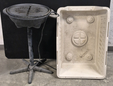 (2)Pet Houses, Grill Stand(Electric)(Works)