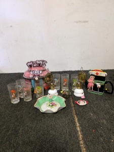 Wick Candles with a Betty boop tea pot and a mom's diner cookie jar