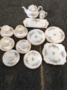 Royal Albert Fine China Moss Rose