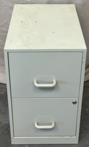 Small 2-Drawer Filing Cabinet / 18&rdquo; L x 15&rdquo; W x 26&rdquo; H