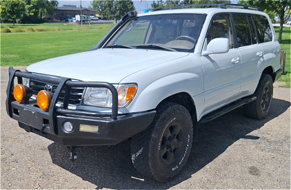 2000 TOYOTA LAND CRUISER - 4X4!