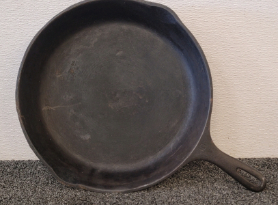 #10 Wagner Skillet