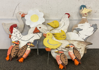 Bird And Flower Garden Decor