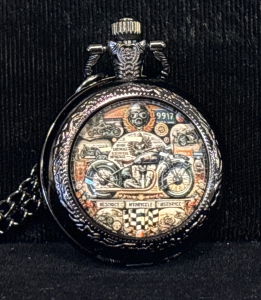 Vintage-Style Quartz Motorcycle Pocket Watch - Chain Included