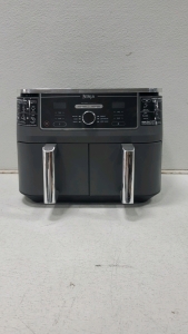 Ninja Foodi MAX Dual Zone Air Fryer, Specifically The AF400EU Model.