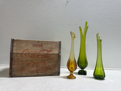 (1) Vintage Coca Cola Wooden Trunk & (3) Glass Vases