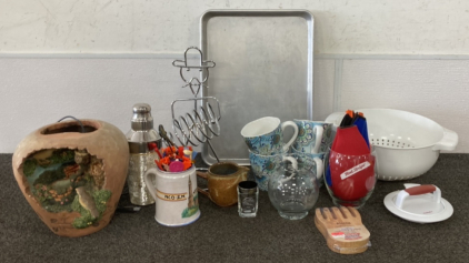 Assorted Kitchenware