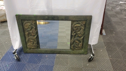 Mirror 39 x 24