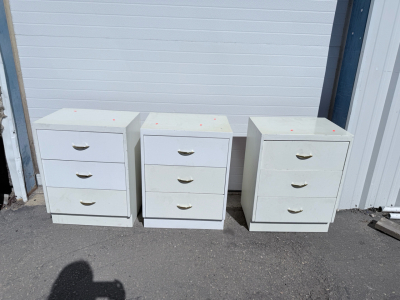 (3) White Wooden Cabinets W/ 3 Drawers 29&rdquo;Tx22&rdquo;Wx16&rdquo;D