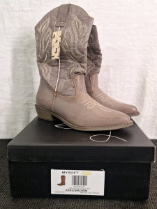 (1) Pair Of MYSOFT - Women's Western Cowboy Boots Embroidered Mid-Calf Pointed Toe Cowgirl Boot, Light Brown, <br/>Size-8