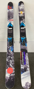 Pair of Ski’s