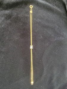 Bracelet 6", center marked "Sterling Avon"