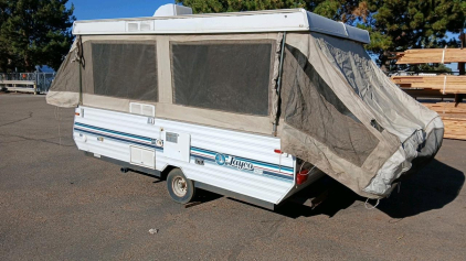 1992 JAYCO JAY SERIES POP UP CAMPER -