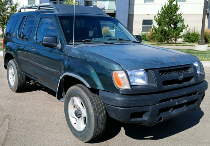 2001 NISSAN XTERRA - 4X4!