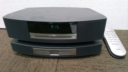 Bose Wave Music System III with Multi-CD Changer and Premium Backlit Remote
