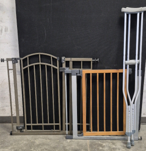 (2)Pet/Child Gate, Crutches