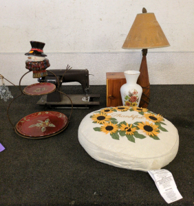 Rotary Kenmore Sewing Machine And Home Decor