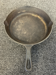 Mainstays 10" Cast Iron Skillet