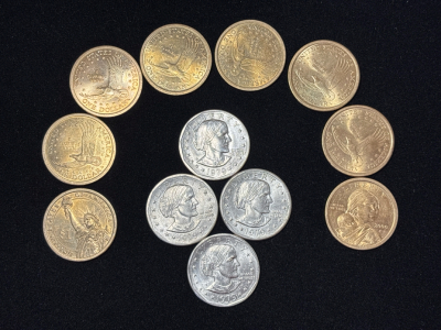 (4) Susan B Anthony&rsquo;s Including (8) Sacajawea Golden Dollars