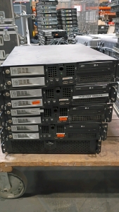 5) Server Case, Thermaltake Toshiba