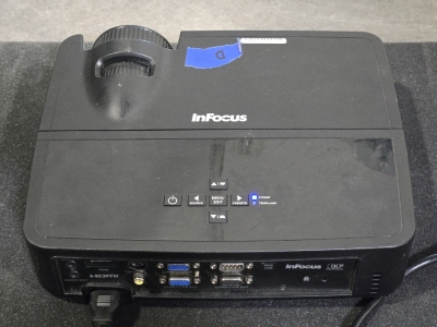 (Offsite) InFocus IN124 DLP Projector 720p 3D Ready HDMI / +$200 Value!