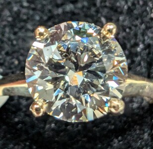 10K Lab Diamond Ring