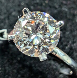 14K Lab Diamond Ring Approx. 1.7ct