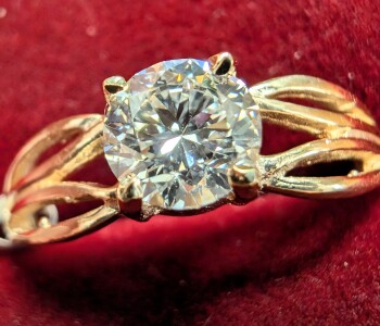 10K 1.56G Lab Diamond 0.6Ct Ring
