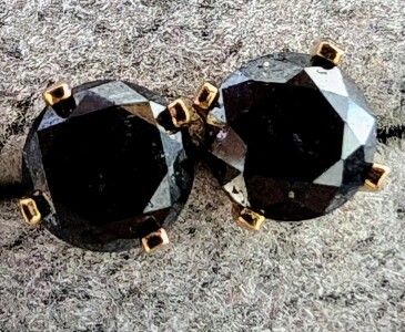 14K Black Diamond Earrings Approx. 0.8ct