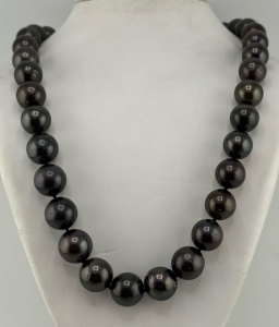 Tahitian Pearl Necklace, 14K White Gold, 11-13 mm, 35 Pearls, $6,000 Value