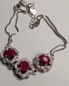 5.5G Silver Ruby Bracelet Approx. 1.5ct