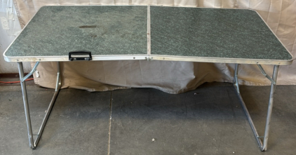 Green Folding Table / 30&rdquo; L x 63&rdquo; W x 28&rdquo; H