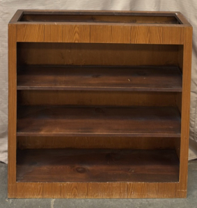 Wooden Bookshelf / 12&rdquo; L x 40.5&rdquo; W x 40.5&rdquo; H
