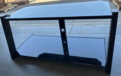 Black Glass Table H 1&rsquo; 10.5&rdquo; W 3&rsquo; 9&rdquo; L 1&rsquo; 7.5&rdquo;