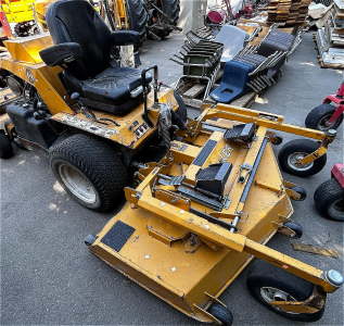 Walker Zero-Turn Lawn Mower, Kohler Engine ECH980, 999cc, 2018 Model