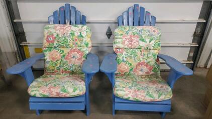 (2) Blue Wooden Yard Chairs with Cushion 30.5"x32"x42"