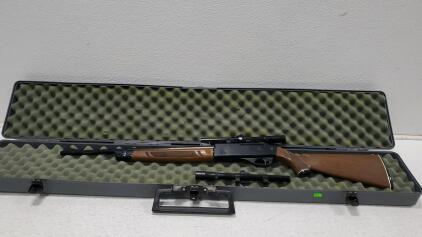 Crosman Model 766 BB Rifle with Scope and Case