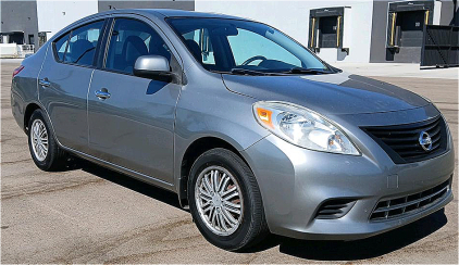 2013 NISSAN VERSA - 130K MILES!