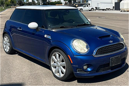 2009 MINI COOPER - TURBO CHARGED!