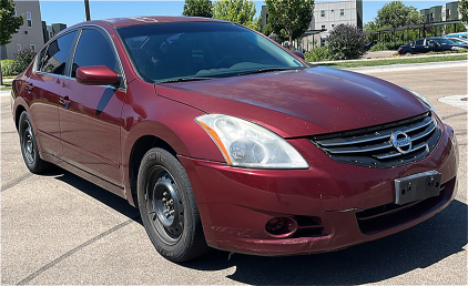 2011 NISSAN ALTIMA - BLUETOOTH STEREO!