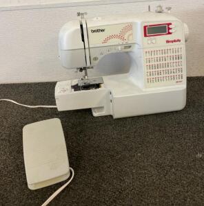 Simplicity Brother Sewing Machine-Model SB 700T