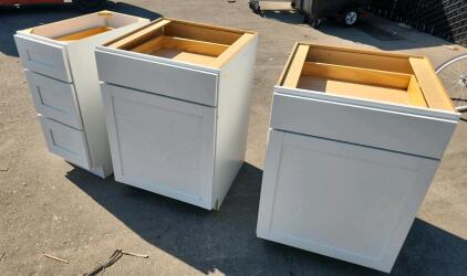 White Kitchen Cabinets, Base Type, 3 Drawers & 2 Door Units
